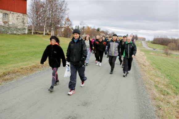 Trening med deltakere i forskningsprosjektet Generasjon 100. Foto: Andrea Hegdahl Tiltnes/NTNU